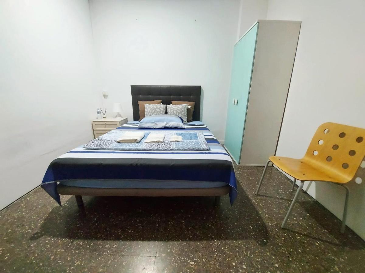 Cerdanyola Ripollet Barcelona Apartment Bagian luar foto